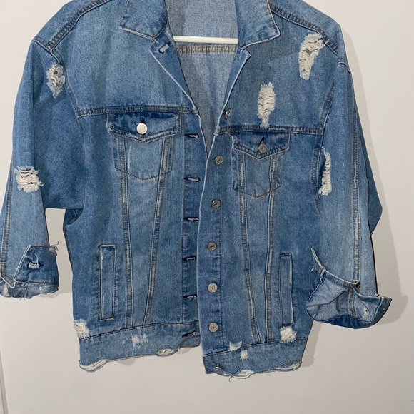 Distressed Jean jacket - Picture 3 of 6